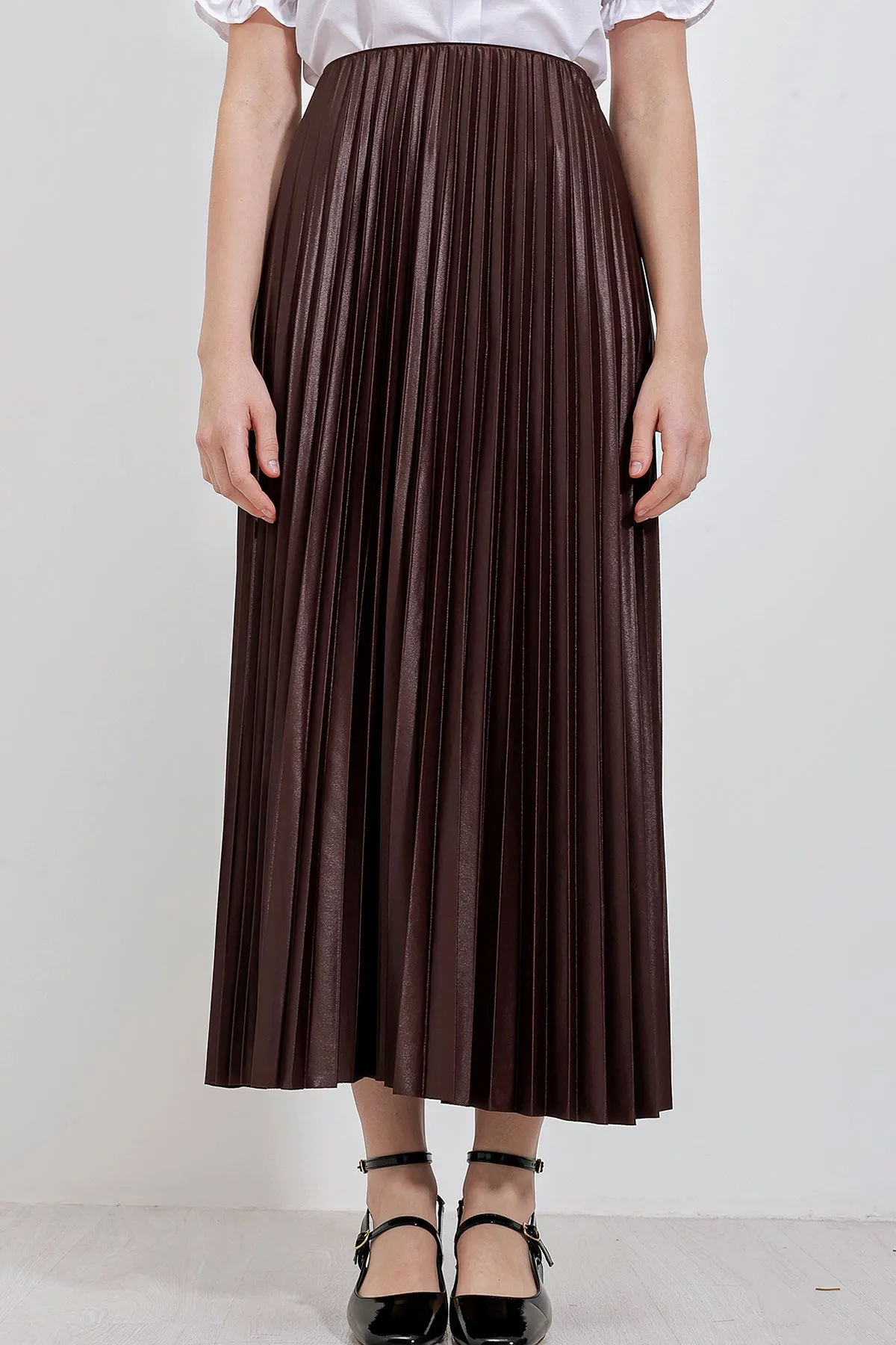 BGD Women Leather-Look Pleated Skirt - Brown - Corsico