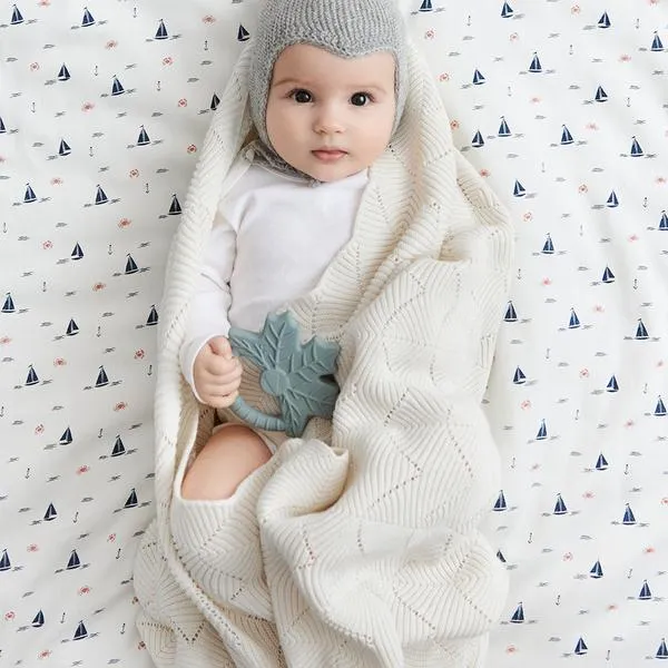 Cam Cam Copenhagen, Scallop Knit Blanket