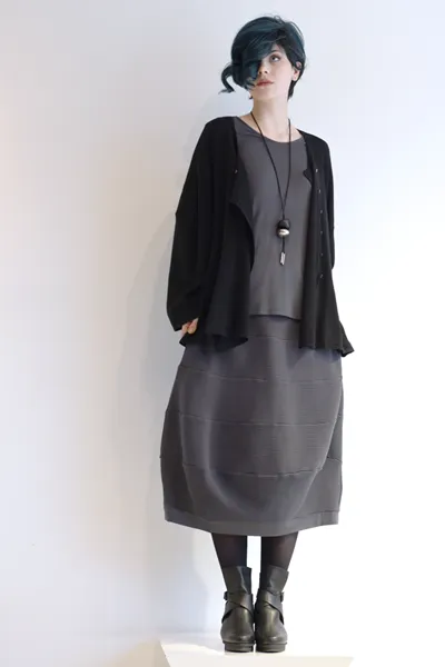 EC Vine Top in EC Stone