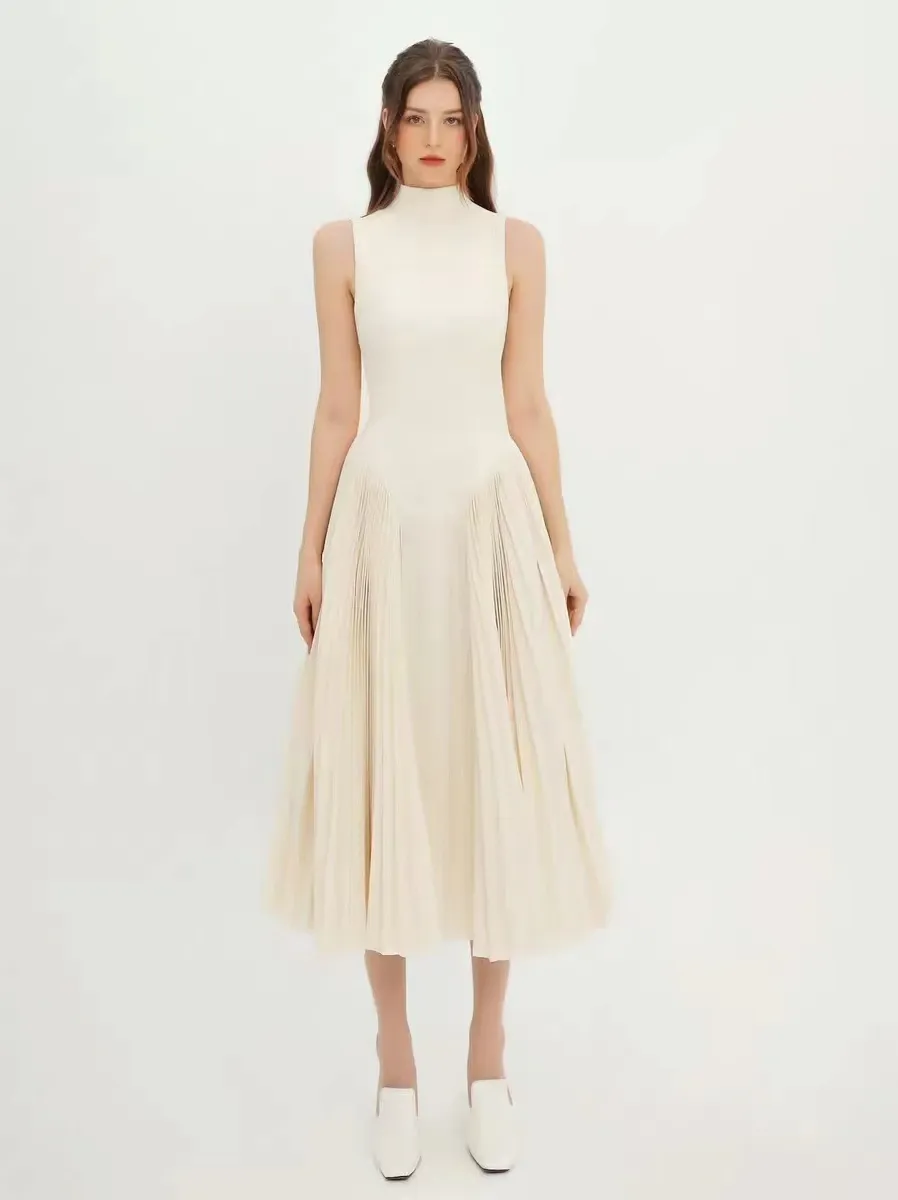 Elara Dress
