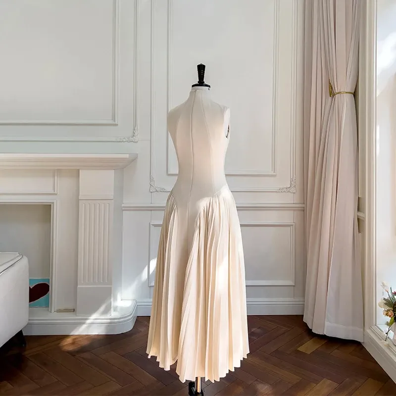 Elara Dress