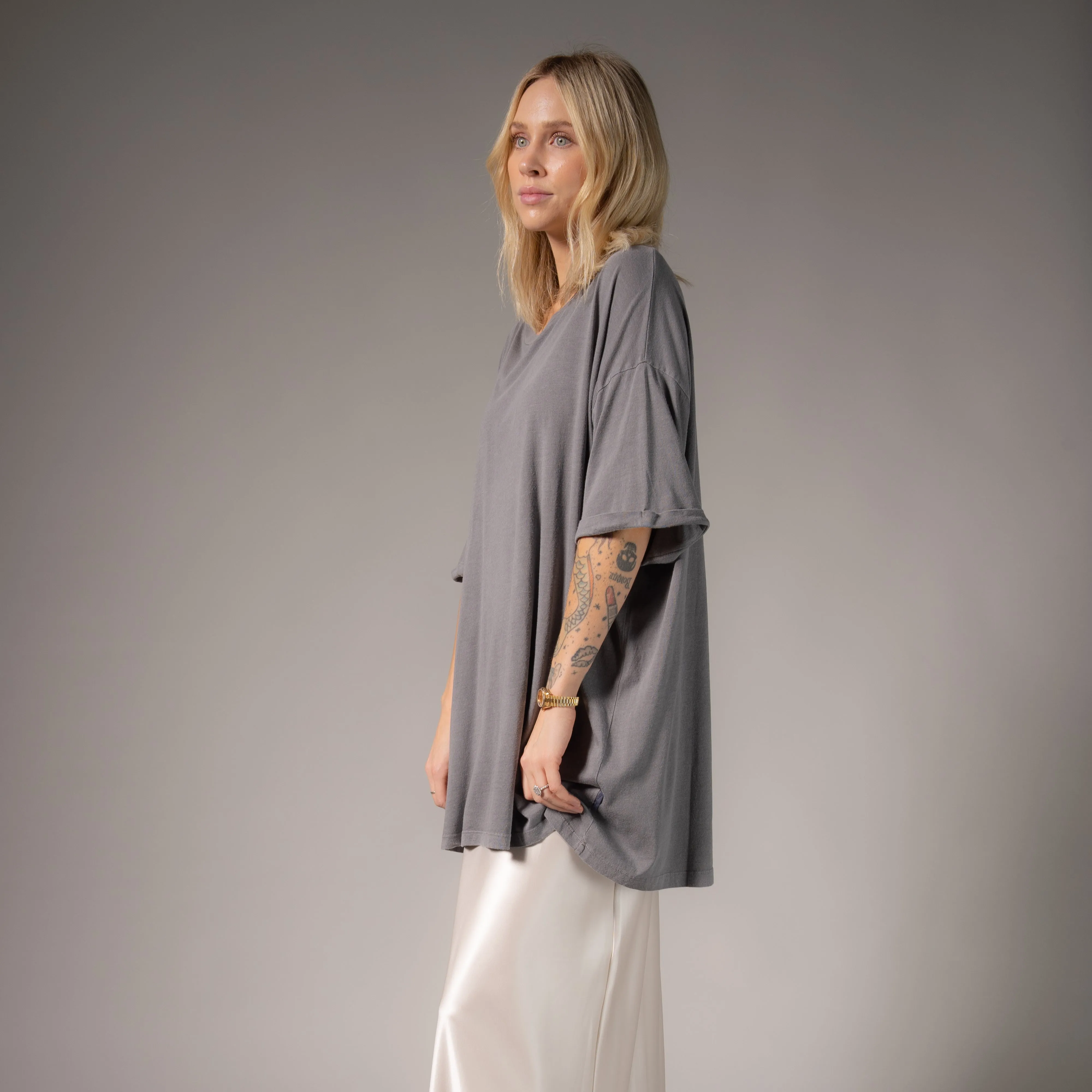 Essentials - Oversized Tee - Gravity Grey