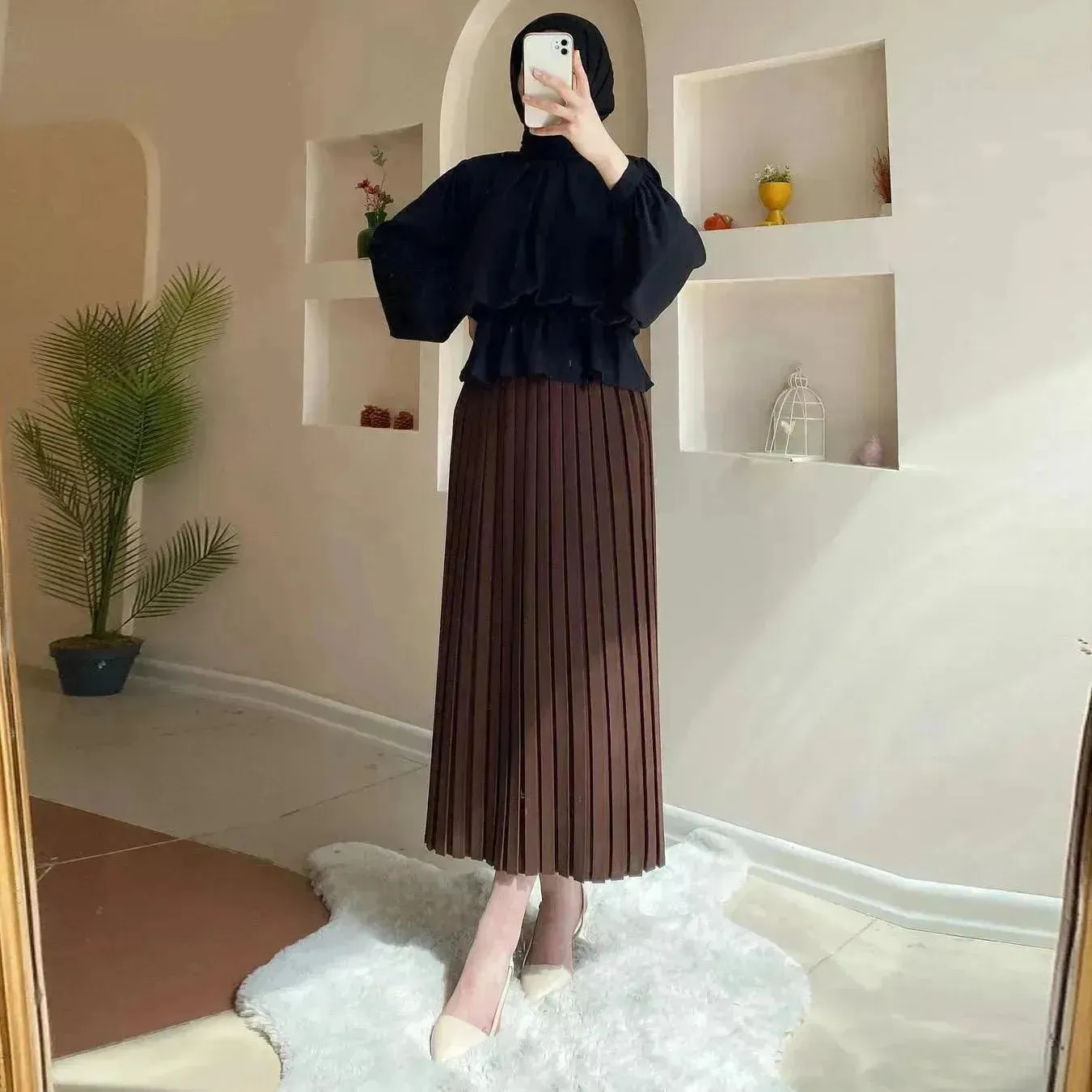 Extra Beautiful Pleated Skirt Suit for Arab Dubai Turkey Middle East Women Outfit set