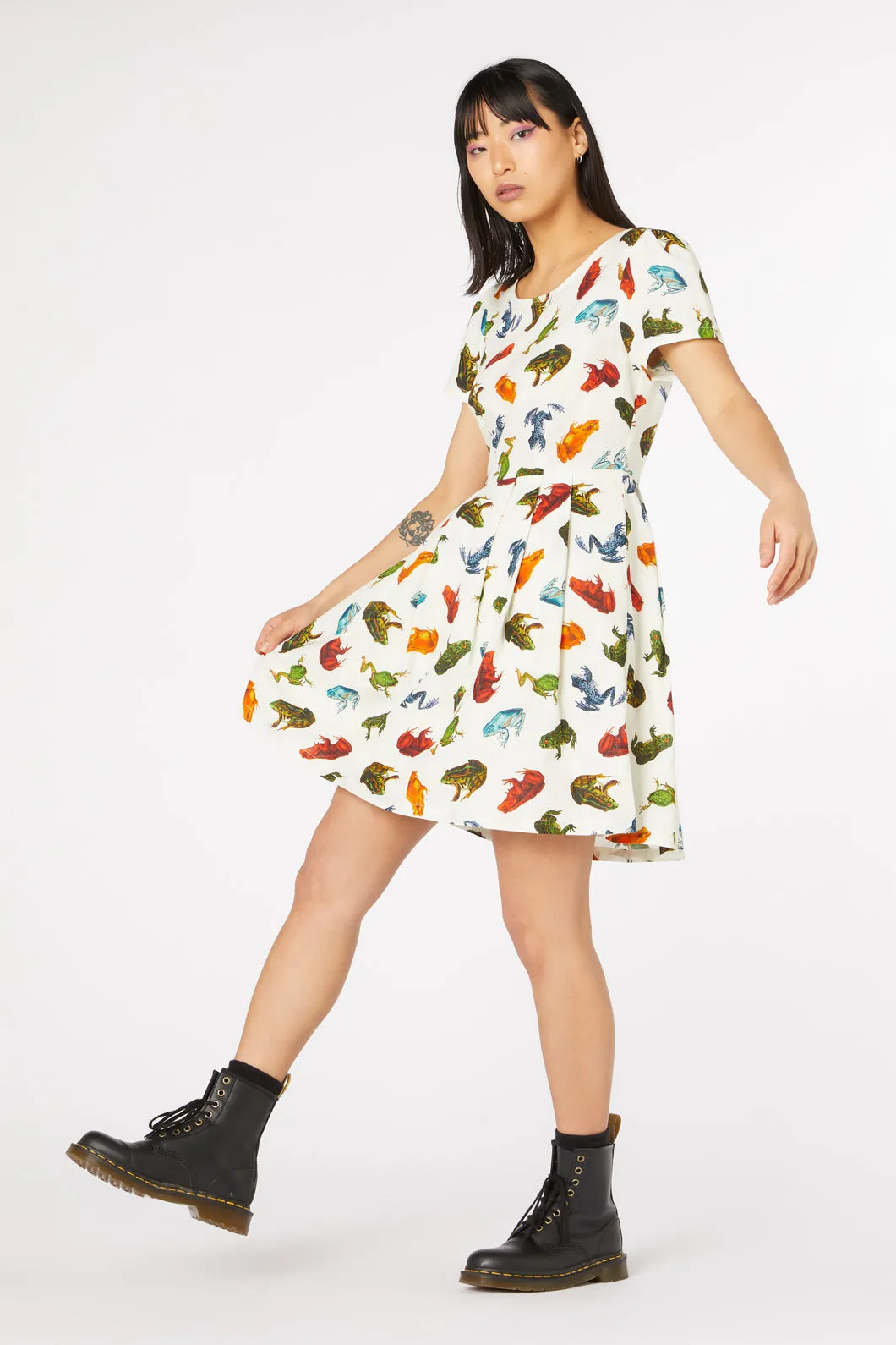 Frog Cotton Pleated Dress
