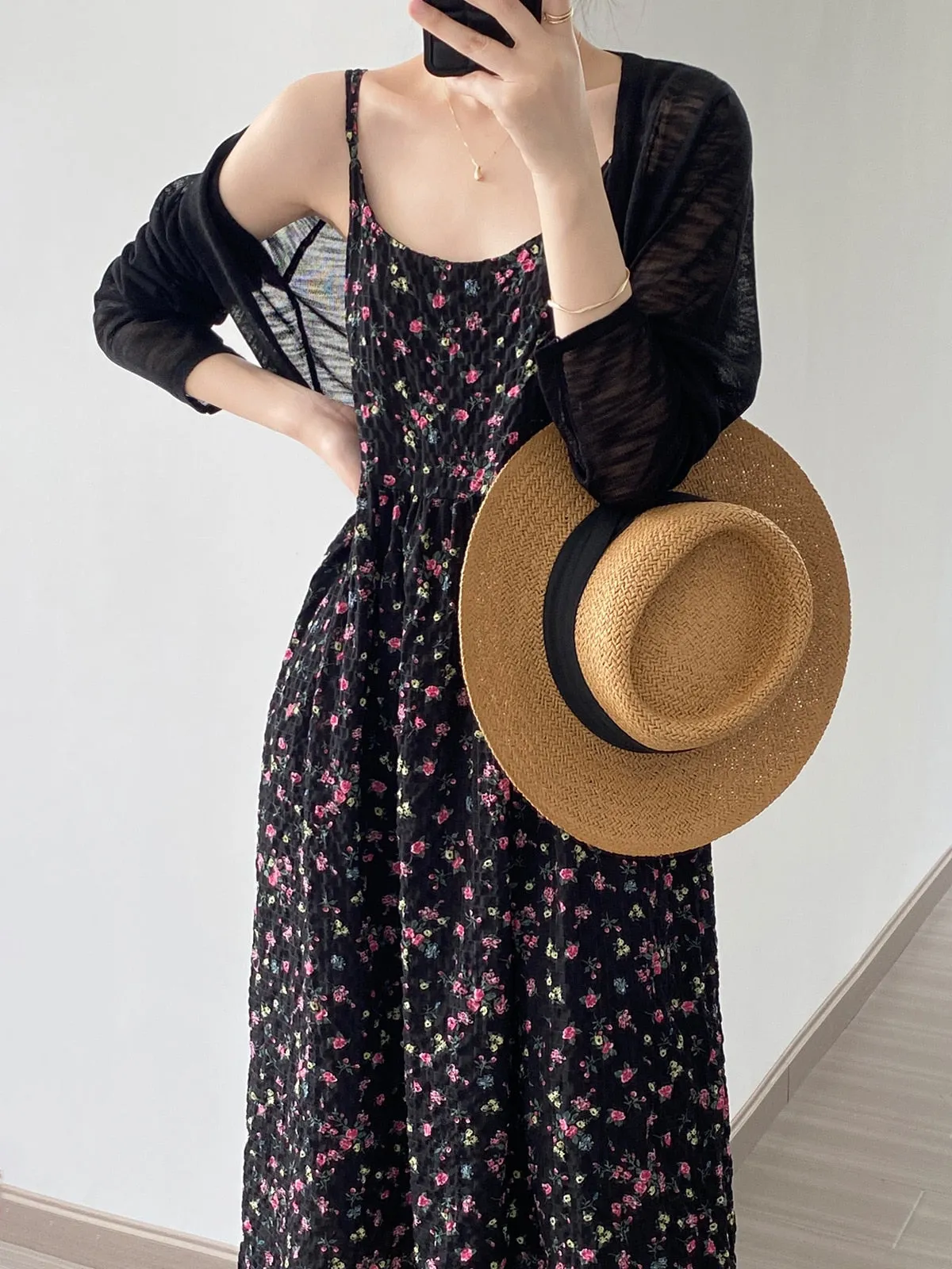 [Korean Style] 3 Colors Breathable See-through Fine Knit Crop Cardigan