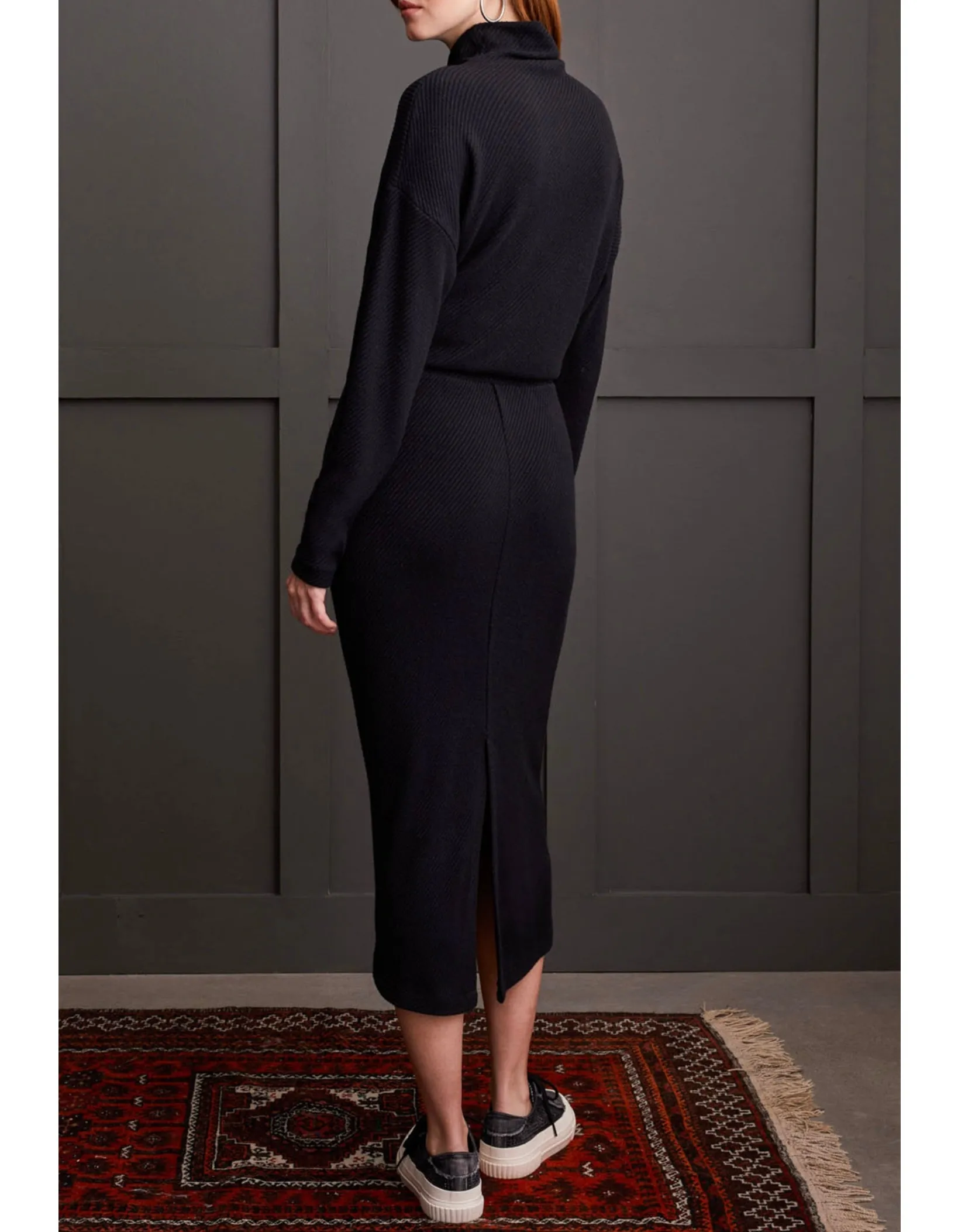 PULL-ON MIDI SKIRT