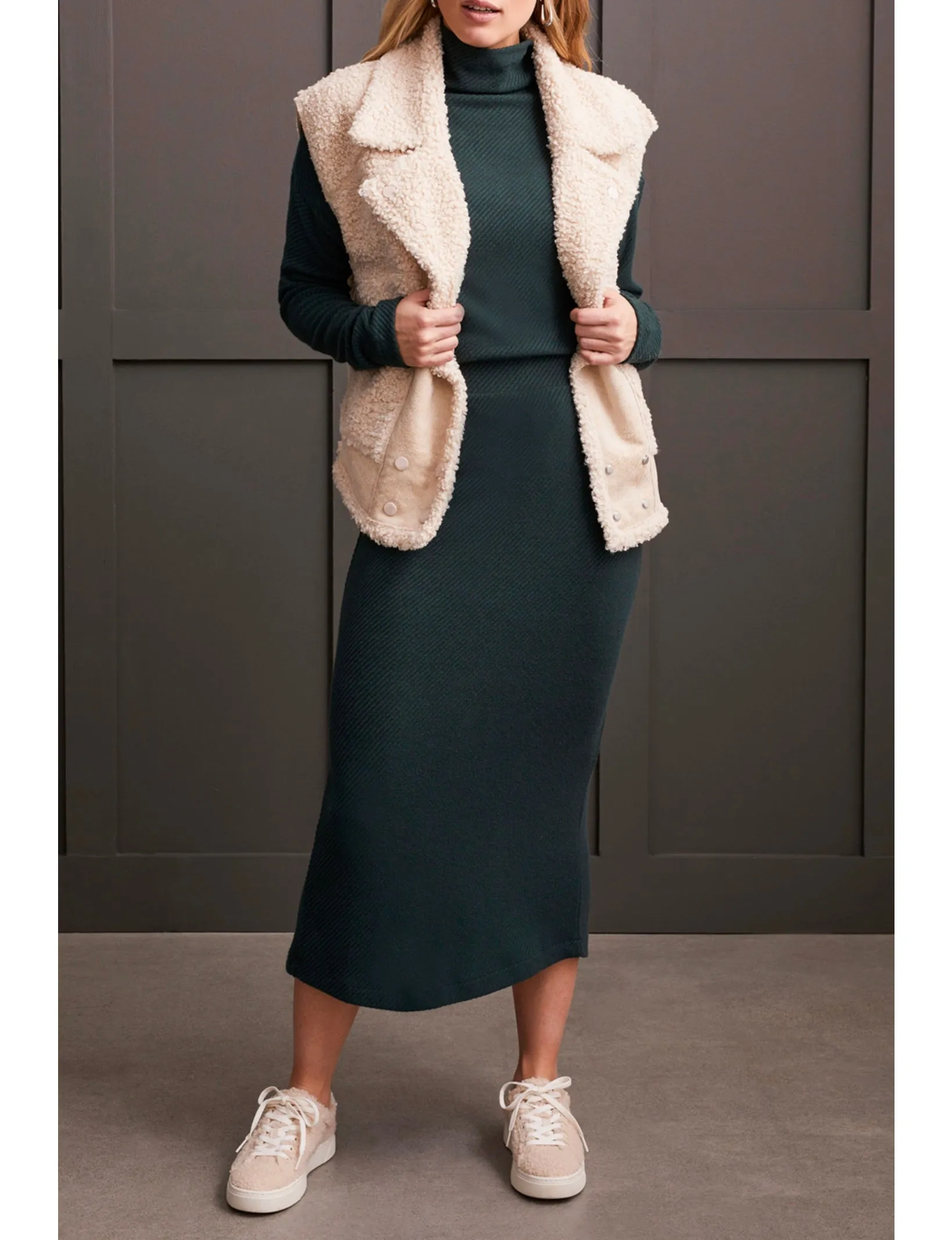 PULL-ON MIDI SKIRT
