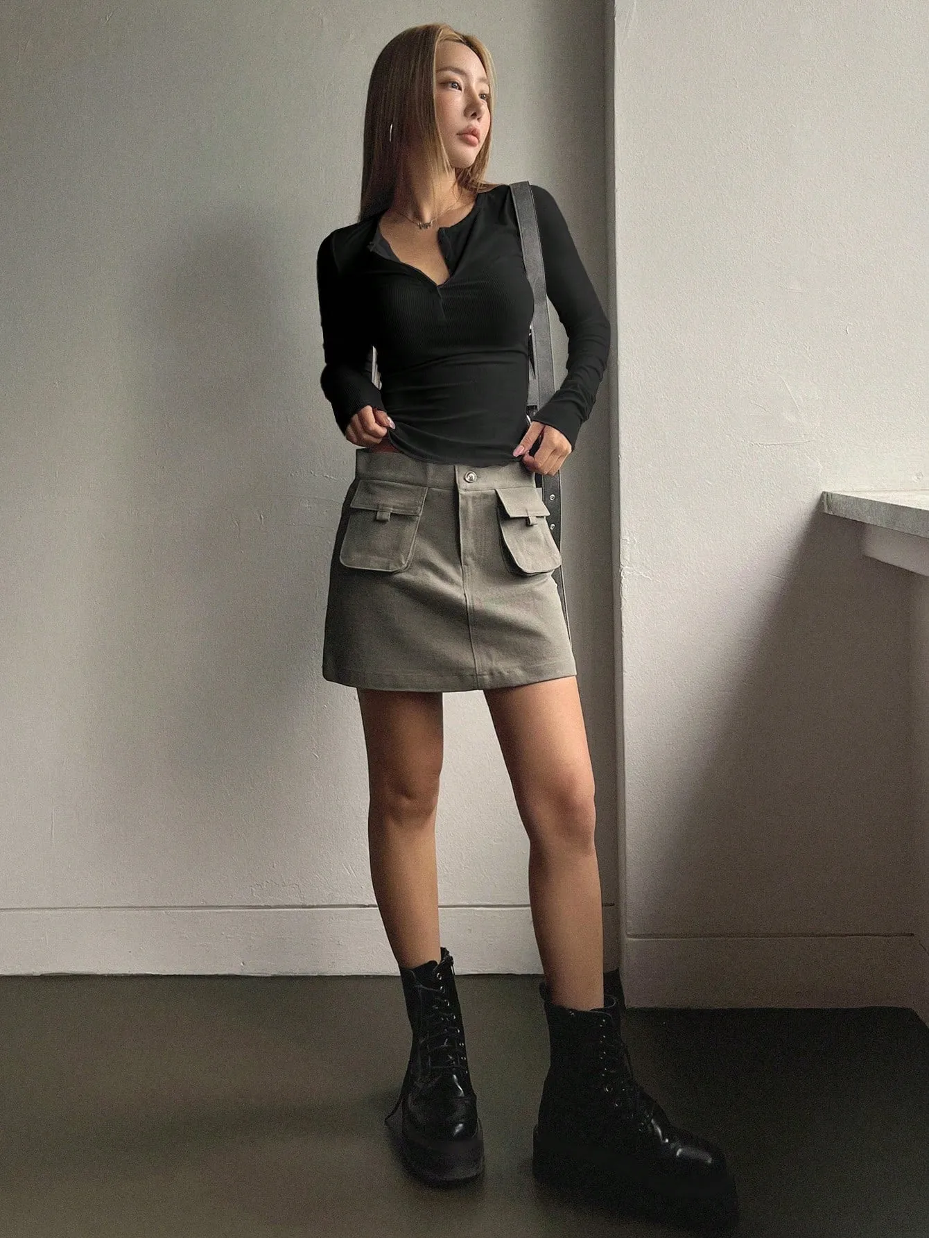 SHEIN DAZY Half Button Ribbed Knit Tee