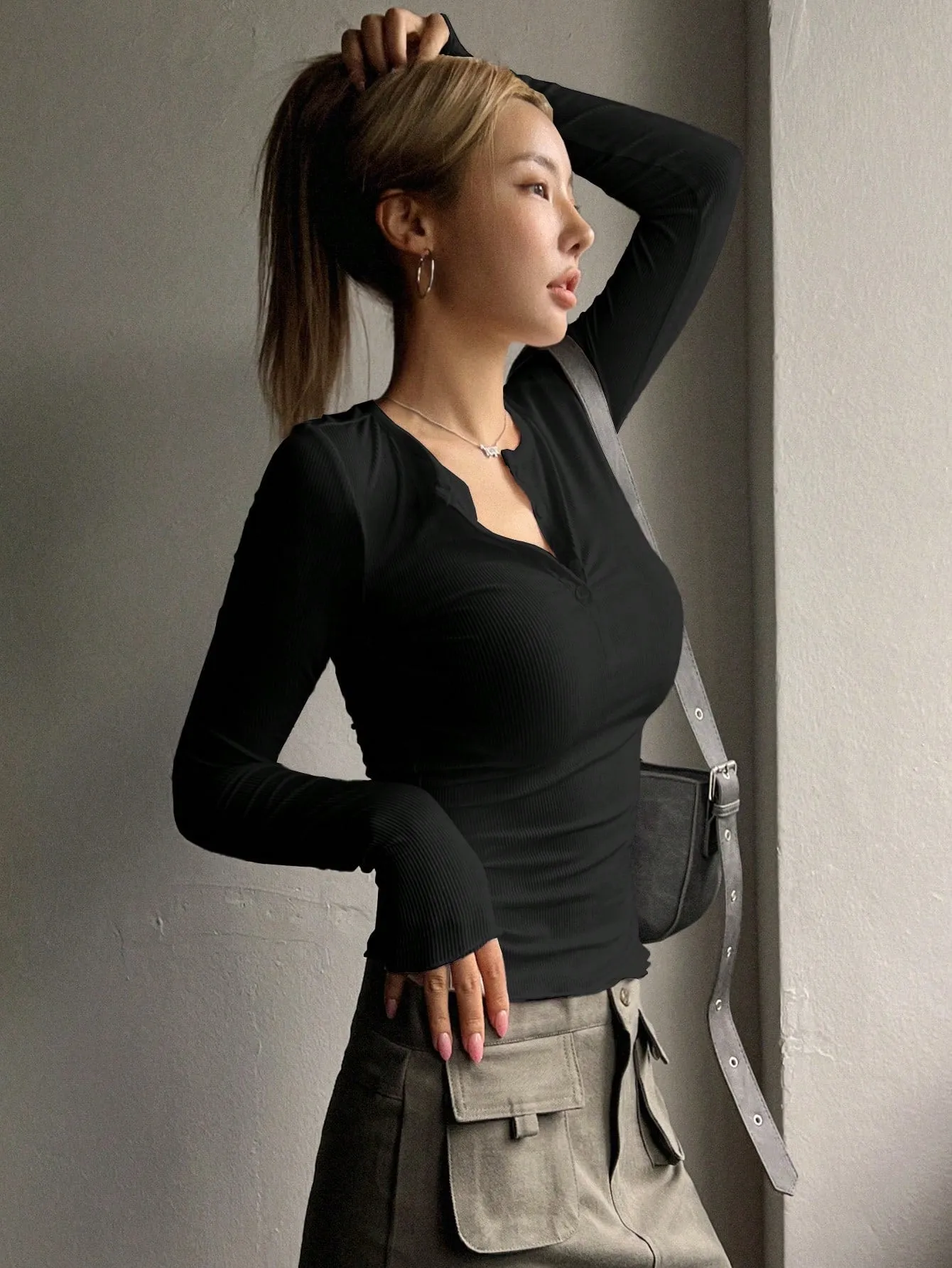 SHEIN DAZY Half Button Ribbed Knit Tee