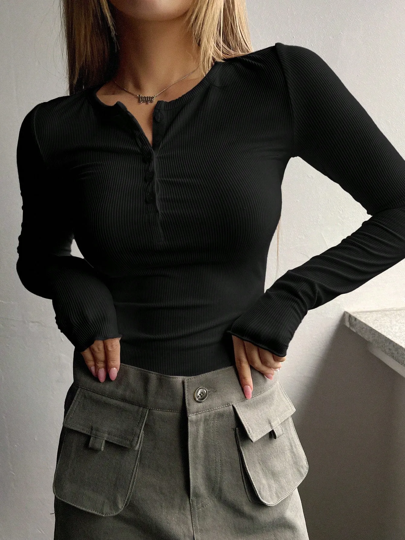 SHEIN DAZY Half Button Ribbed Knit Tee