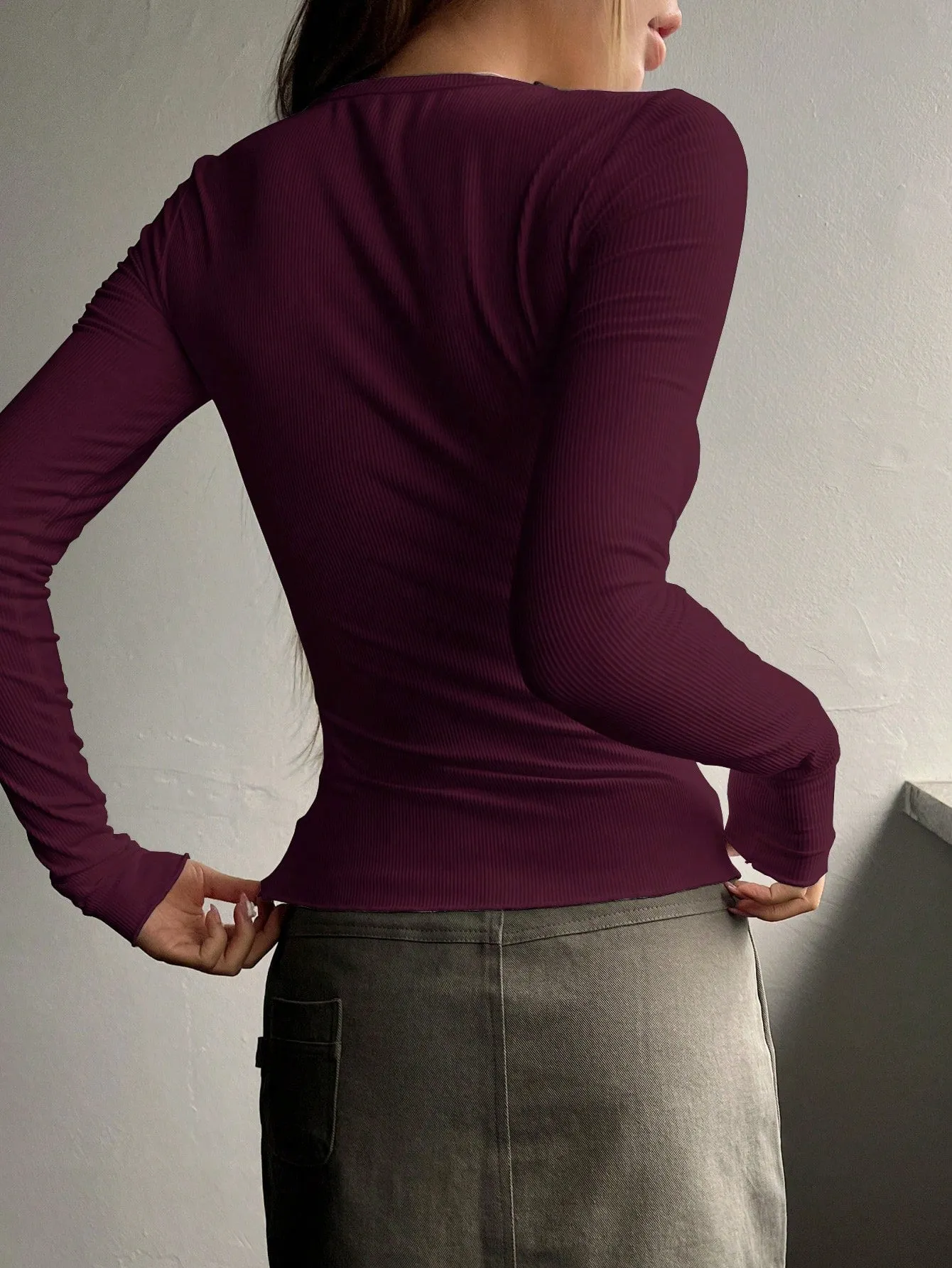 SHEIN DAZY Solid Half Button Ribbed Knit Tee