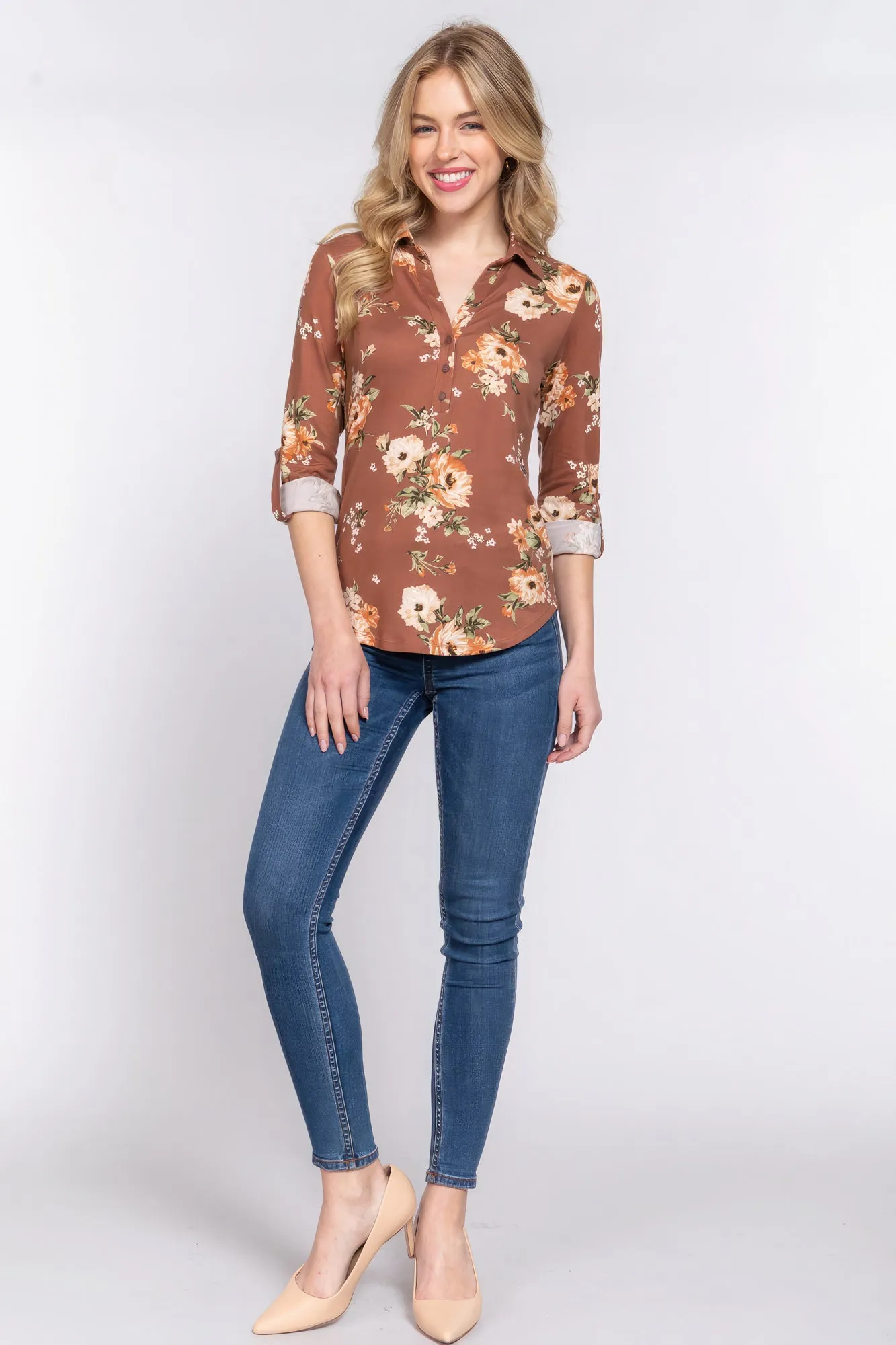Women's 3/4 Roll Up Slv Notched Print Knit Top